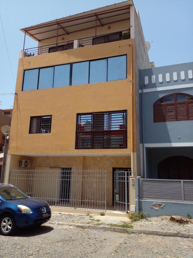 Cph House Praia Luaran gambar