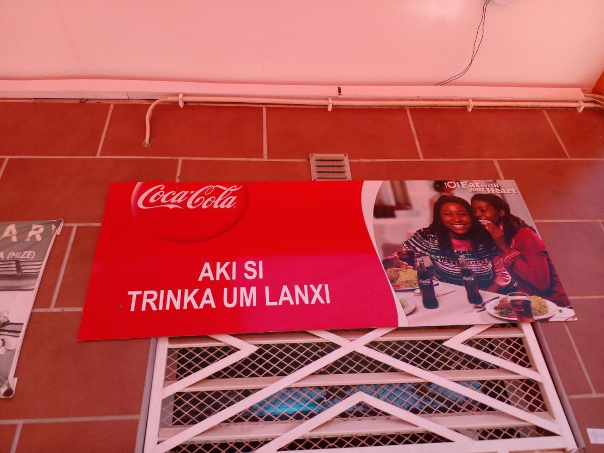 Cph House Praia Luaran gambar