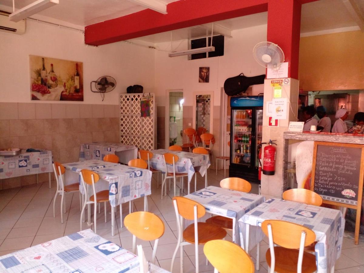 Cph House Praia Luaran gambar